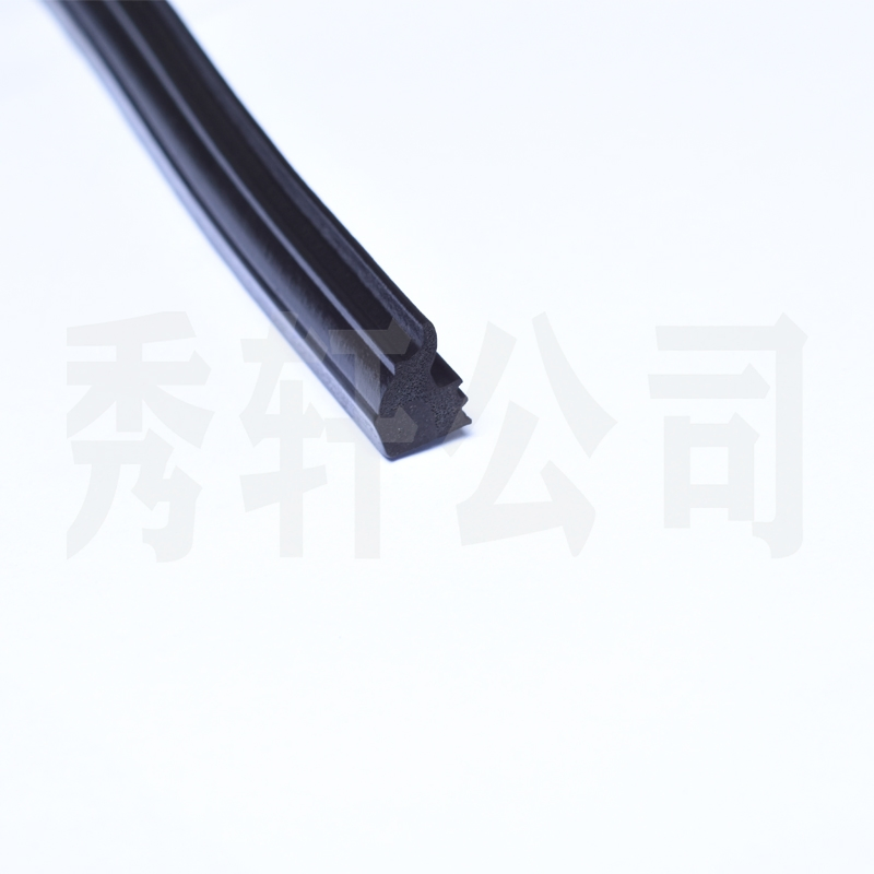 High-Quality Automotive Sealing Strip Strict Material Selection Customized as Required
