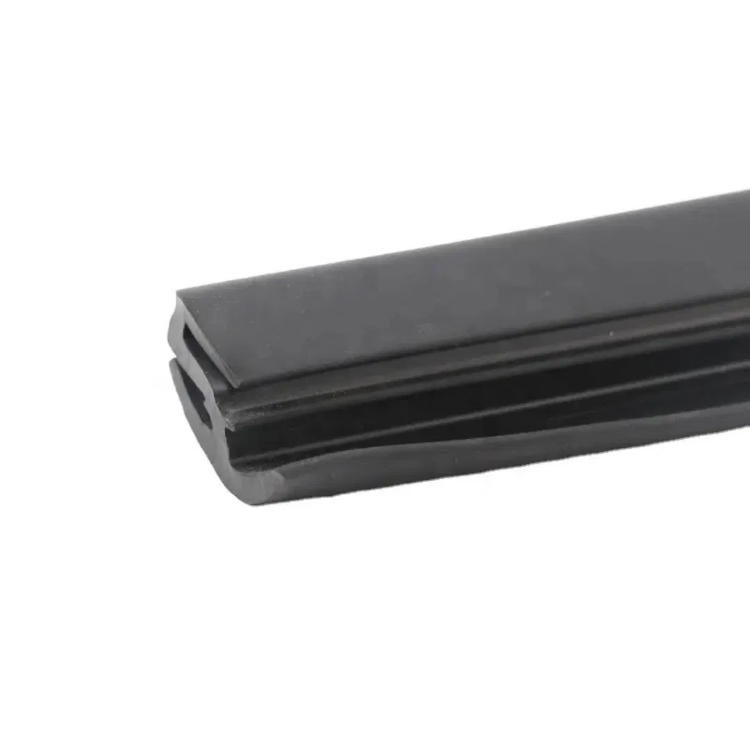 Heavy-Duty Black Rubber Seal Strip for Car Windshield Installation
