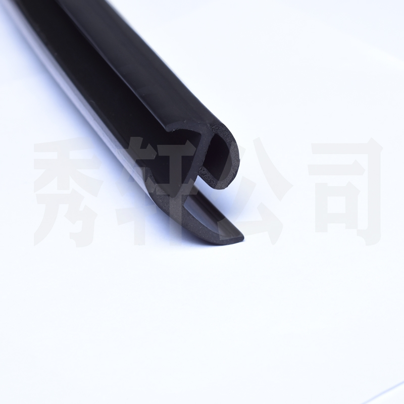 High-Quality Automotive Sealing Strip Strict Material Selection Customized as Required