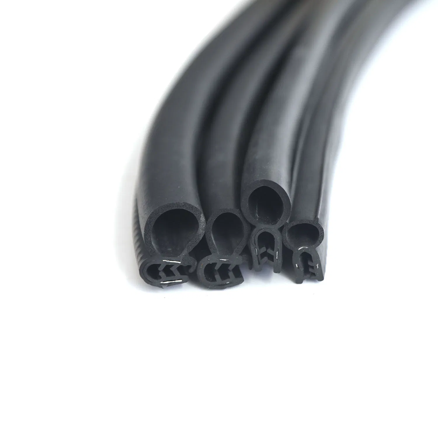 B-Pillar Automotive Seal Strip Built-in Steel Strip Slot-Type Anti-Collision Seal Strip