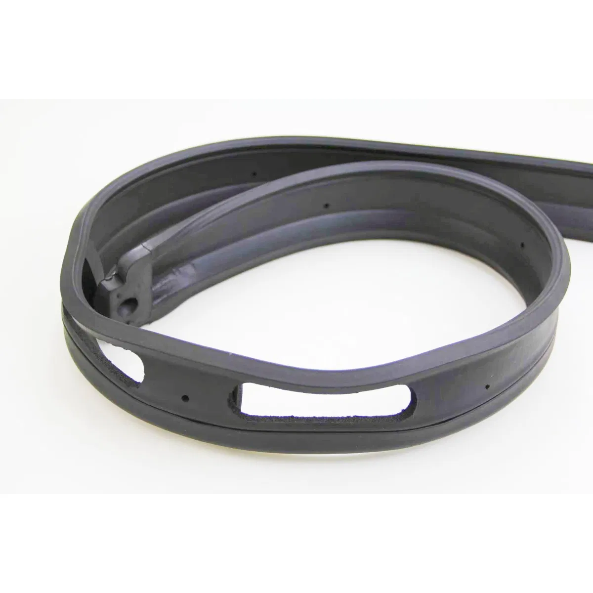 Truck Rubber Seal Strip Durable Foam /Sponge Seal for Car Body