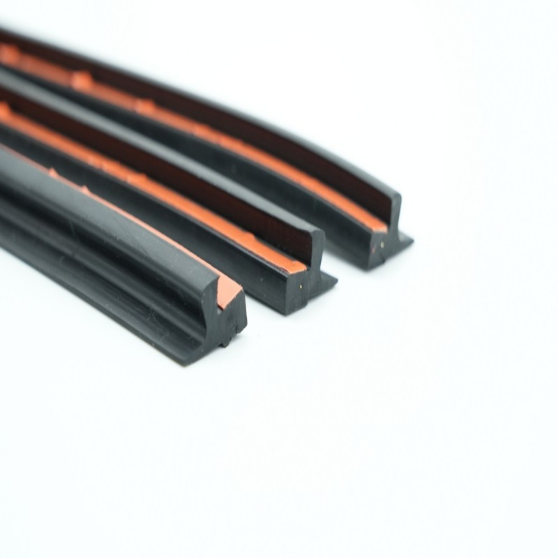 OEM Black Weather-Resistant Rubber Seal Strip for Car Trunk