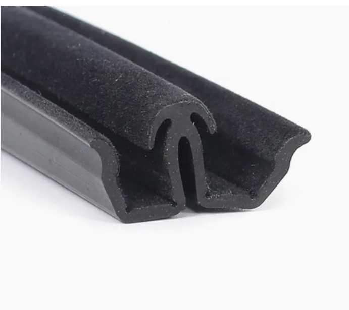 W Shape Weatherproof Automotive Glass Run Channel Flock Seal Strip