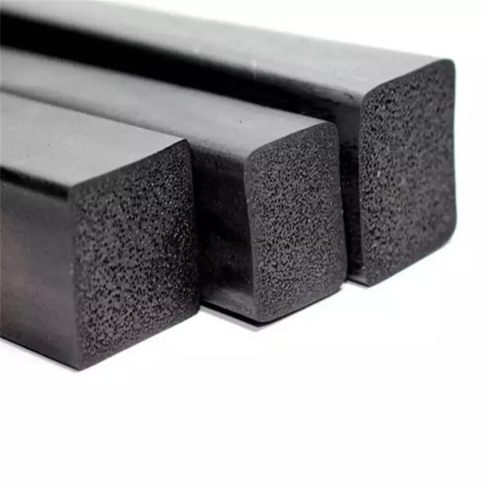 High Quality Square EPDM Foam Sealing Strip Sponge Rubber Extrusion Sealing Strip