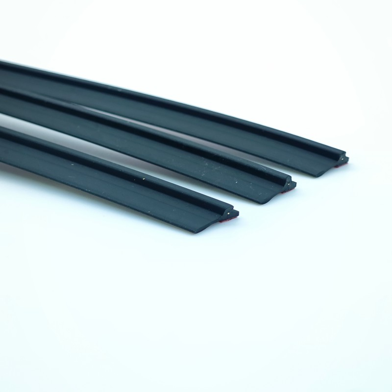 OEM Adhesive Rubber Seal Strip for Automative Trunk Door
