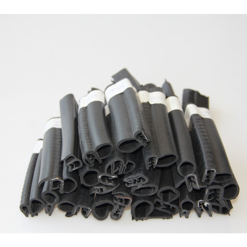 EPDM/NBR Extrusion Rubber Door and Trunk Strip for Car
