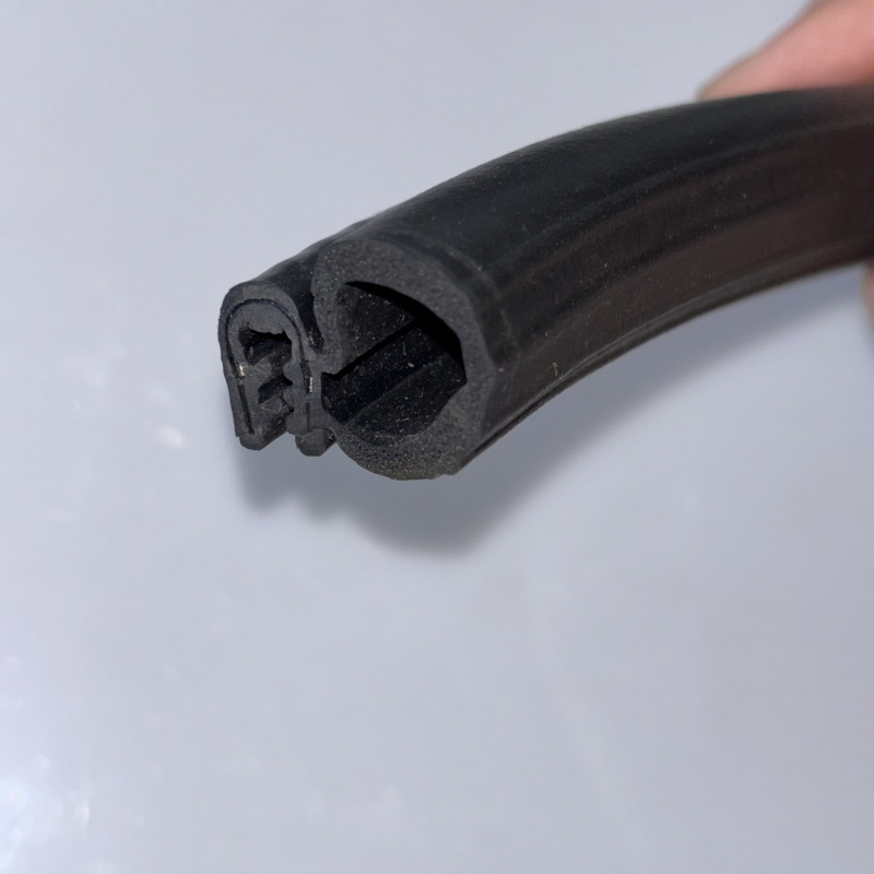 High Quality Universal Car Door Protector Seal Strip Sunroof Rubber Sealing Strip
