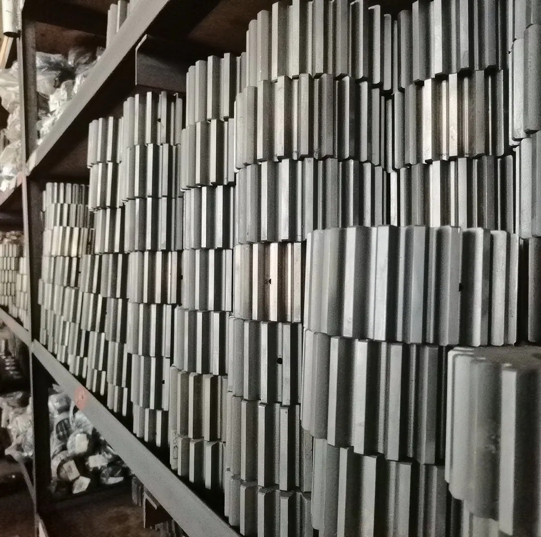 2025 Loader Parts Chassis/Axle/Gear/Steering/Brake/Shaft/Gearbox/Rubber/Carriage Frame/Transmission/Engine/Gearbox/Filters/Transmission Backhoe Loader Parts