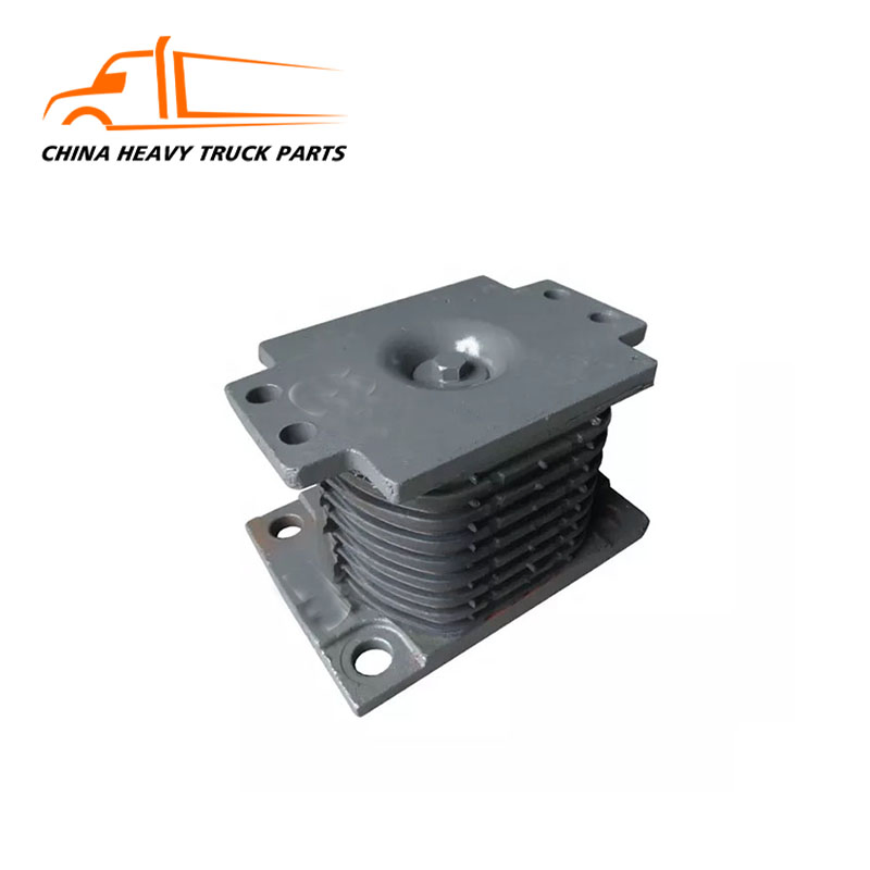 Sinotruk A7 HOWO Automotive Chassis Parts Az9725520273 Rubber Bearing Assembly