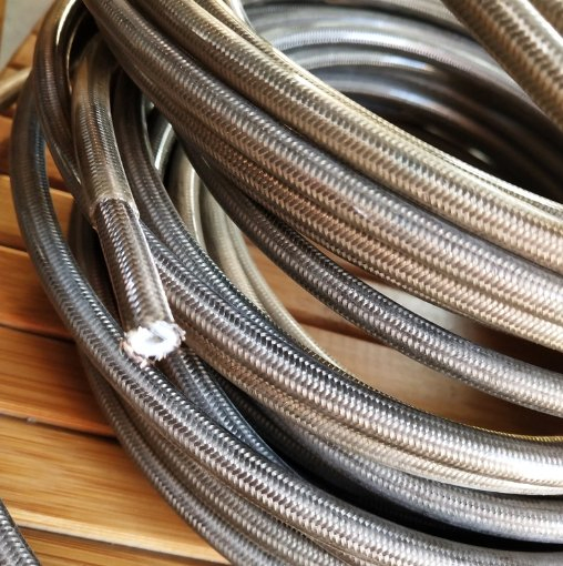 Custom Length Racing Automotive An4 An6 An8 An10 An12 An16 PTFE-Braided Smooth Bore Fuel Cooling Hose Assembly