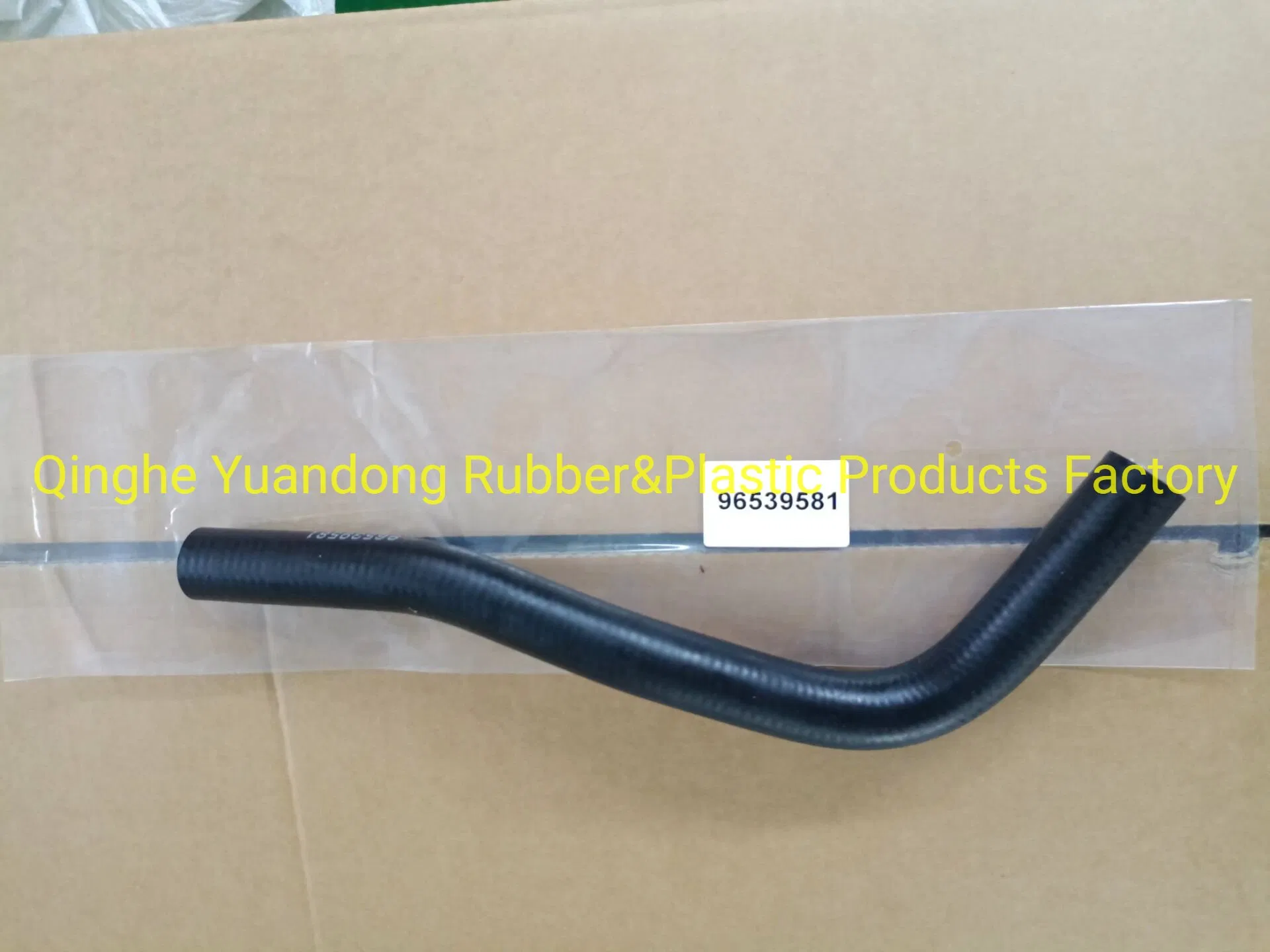 8-94388165 Auto Parts Car Parts Rubber Product Auto Accessories Auto Spare Parts Engine Rubber High Quality Cooling System Radiator Hose for Isuzu