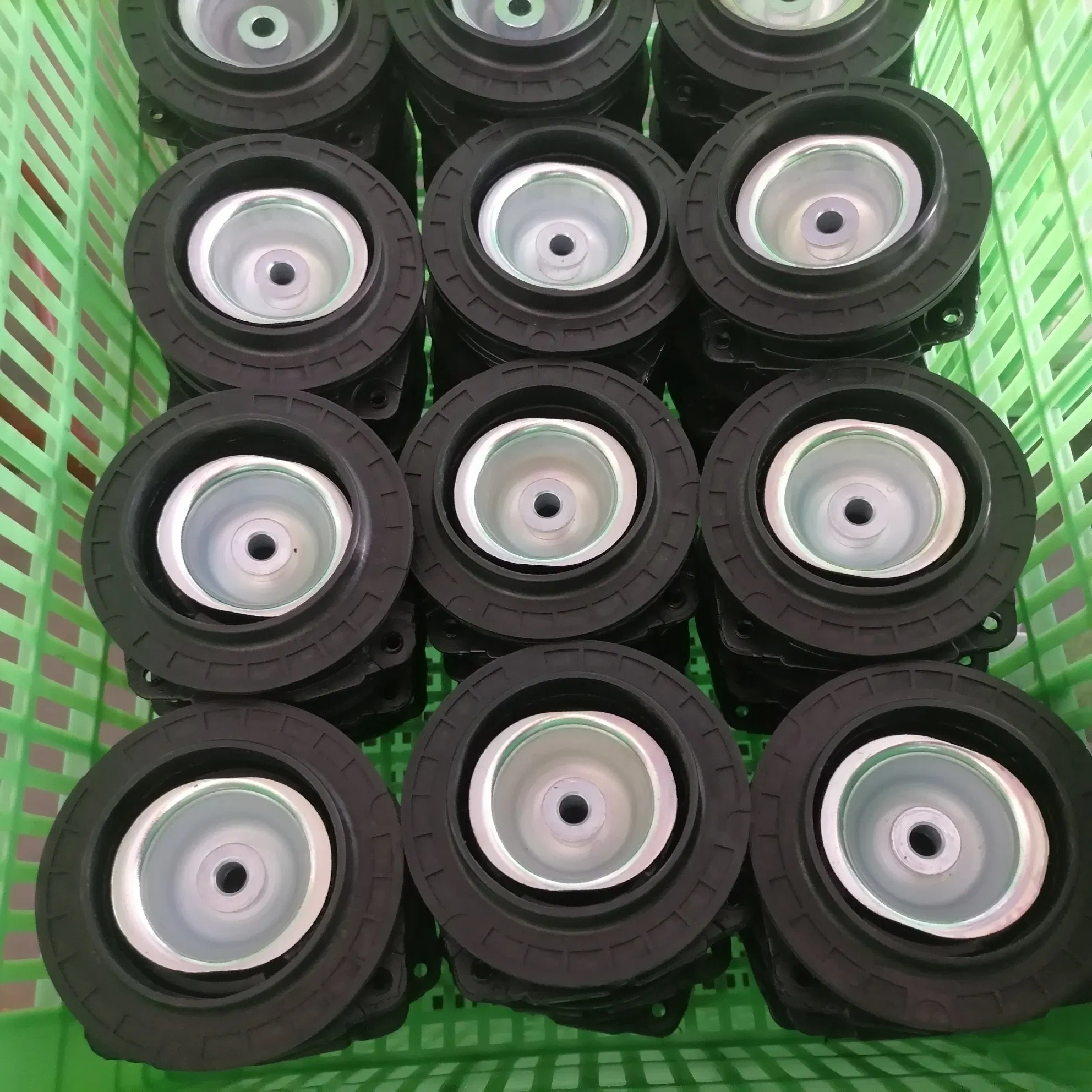 Automotive Parts Front Right Rubber Strut Mount 48603-33020 48603-33021 for Toyota