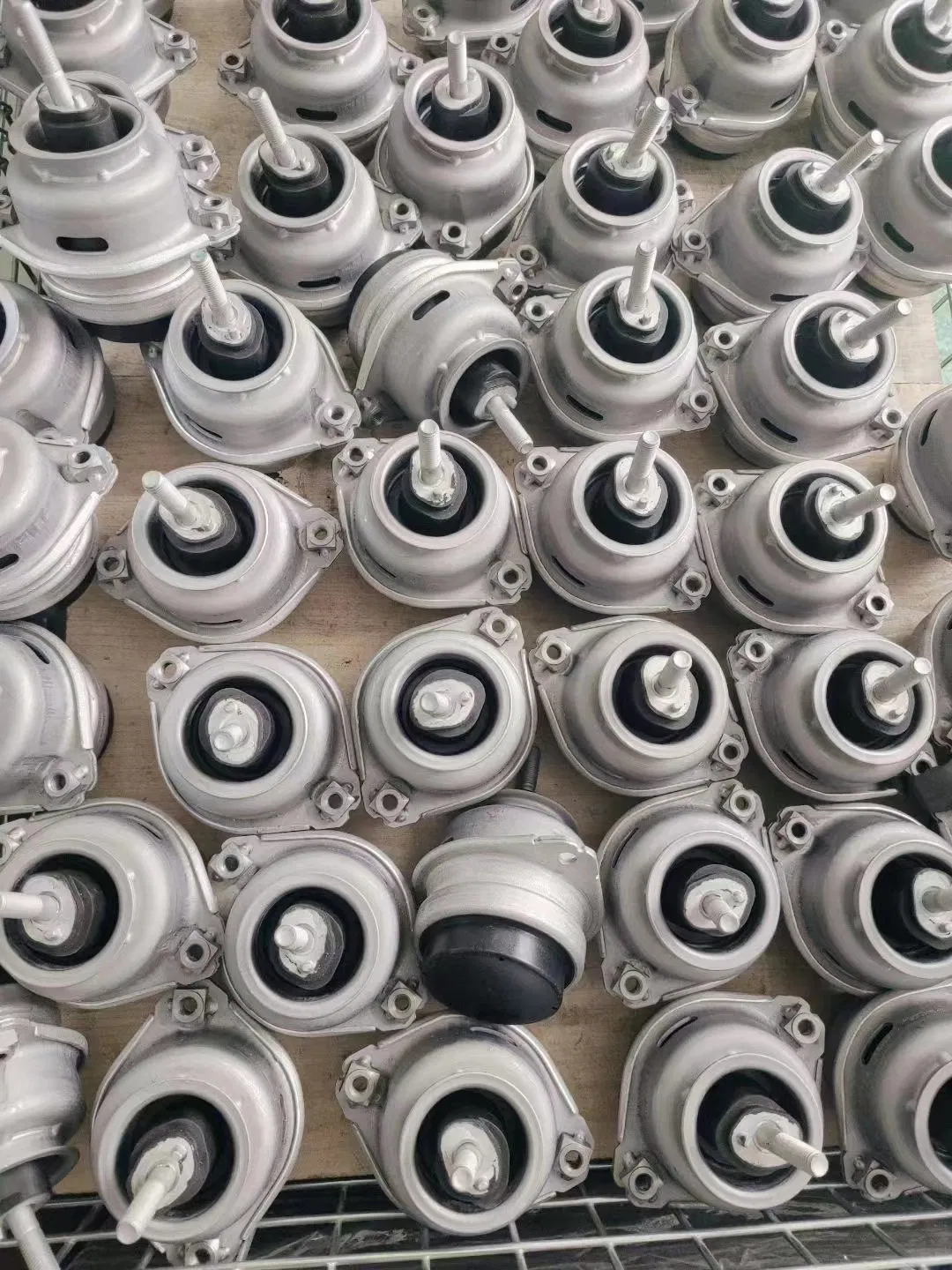 Automotive Engine Mount Hydraulic Support Engine Mounting for Peugeot OE 1839.94