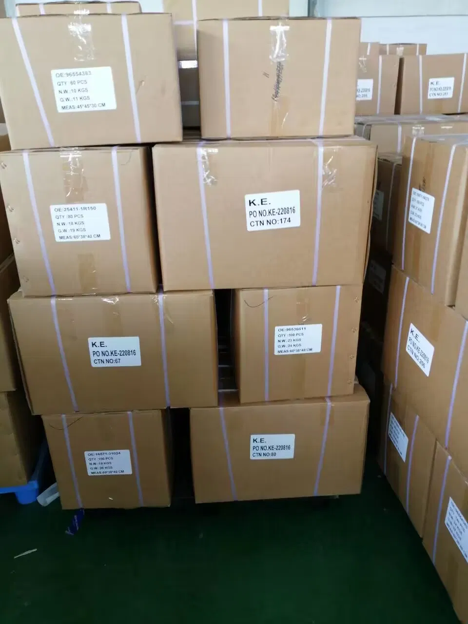 Customize Auto Parts Cooling System Radiator Water Pipe Hose 3875280582 Radiator Hose for Mercedes Benz Truck Hose