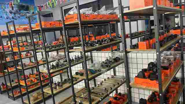 Automotive rubber bushings for suspension systems by Partix Auto