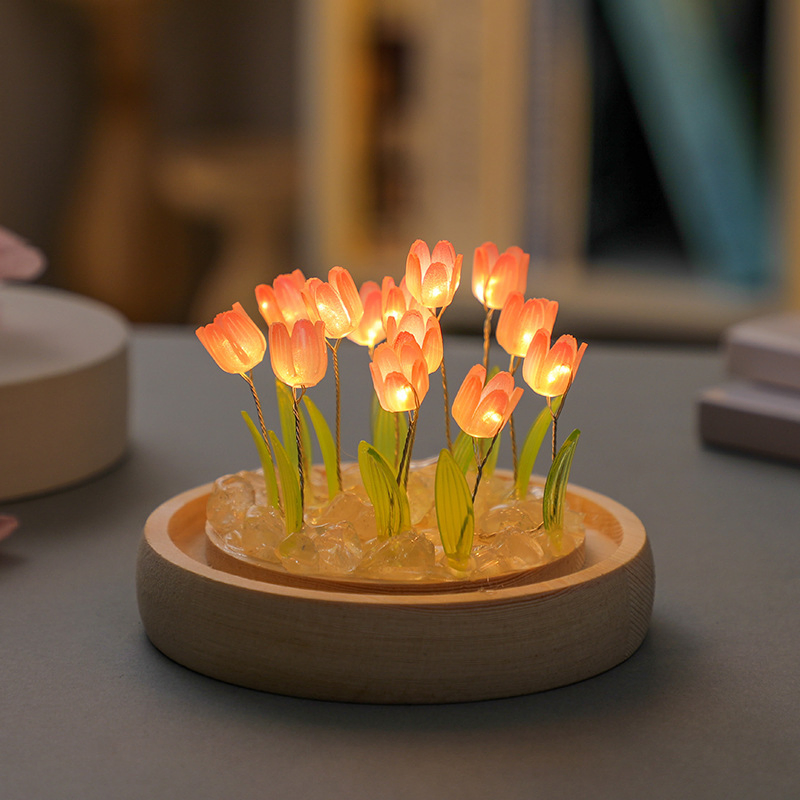 Lâmpada Abajures Ornamentos Feitos à Mão Lâmpada LED de Noite Decoração de Quarto Presentes de Aniversário Flor de Tulipa Artificial Luz Noturna
