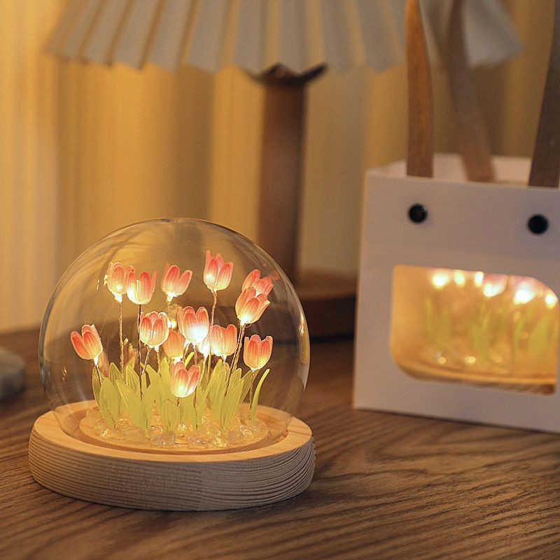 Lâmpada Abajures Ornamentos Feitos à Mão Lâmpada LED de Noite Decoração de Quarto Presentes de Aniversário Flor de Tulipa Artificial Luz Noturna