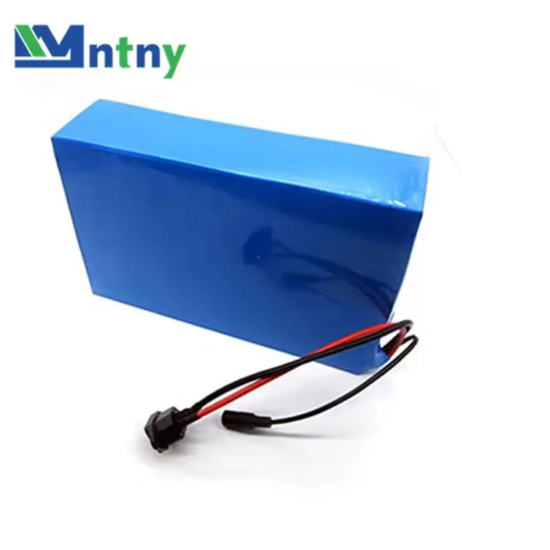 بطارية ليثيوم مخصصة عالية الجودة بسعة ممتازة OEM 18650 21700 3s2 3s3p 3s4p بطارية أيون الليثيوم Pack3.7V 7.4V 11.1V 14.8V 25.8V