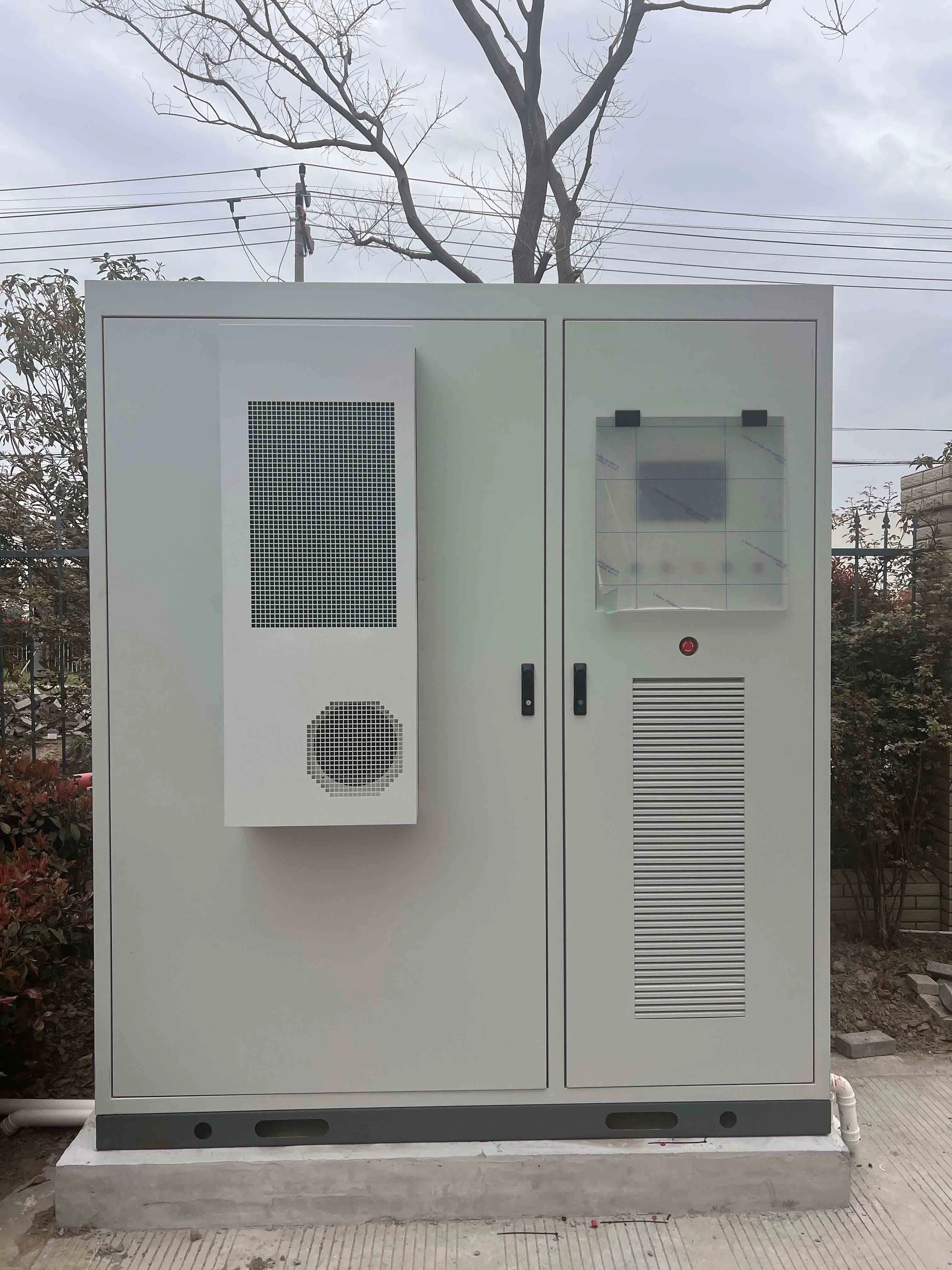نظام بطاريات الليثيوم من يانغتسي يدعم إعدادات الطاقة المتجددة ويضمن الطاقة الاحتياطية للأنظمة خارج الشبكة