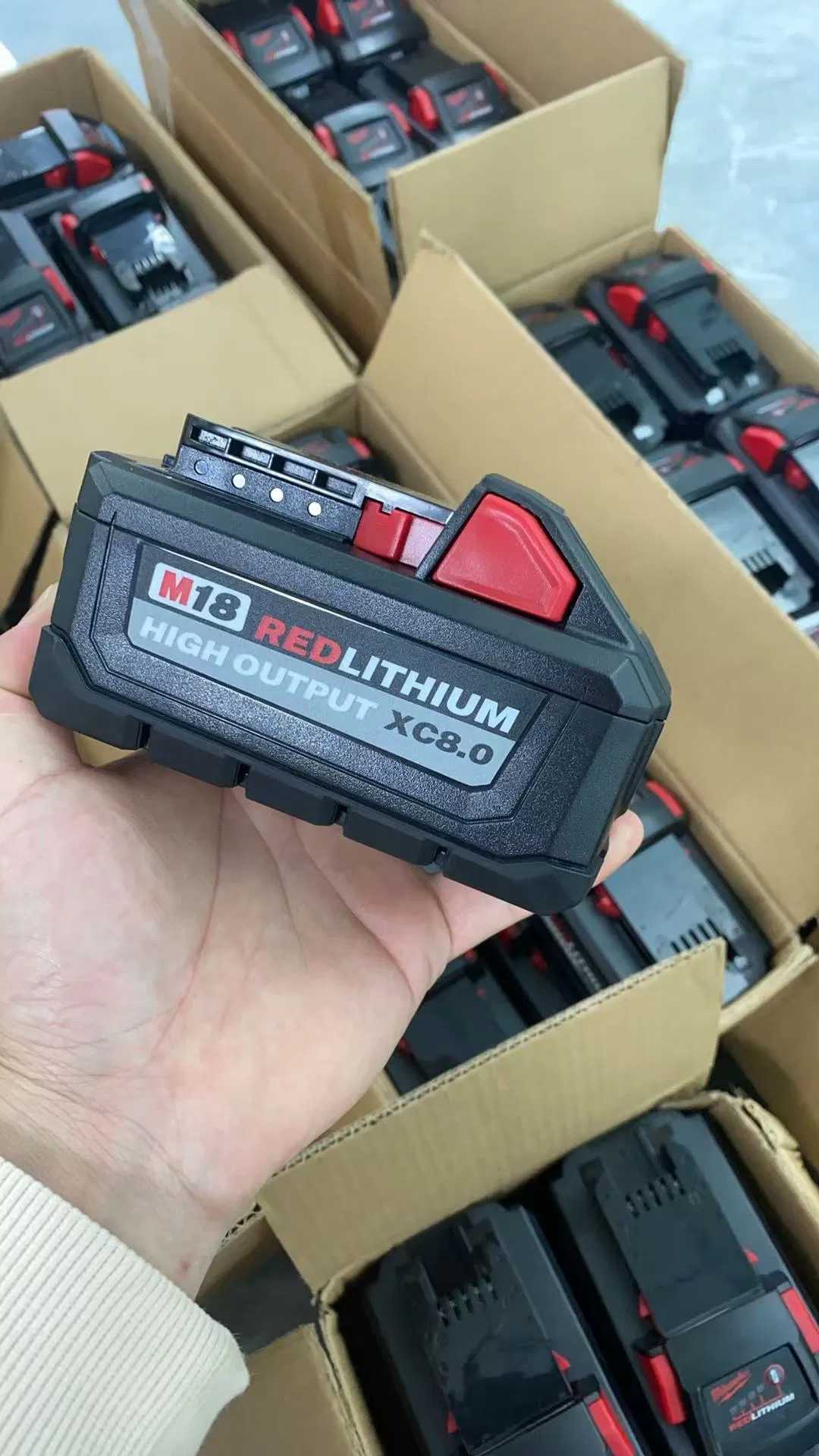 بطارية بديلة أيون الليثيوم بالجملة 18V 8.0ah لأدوات الطاقة ميلووكي M18، تصنيع المعدات الأصلية