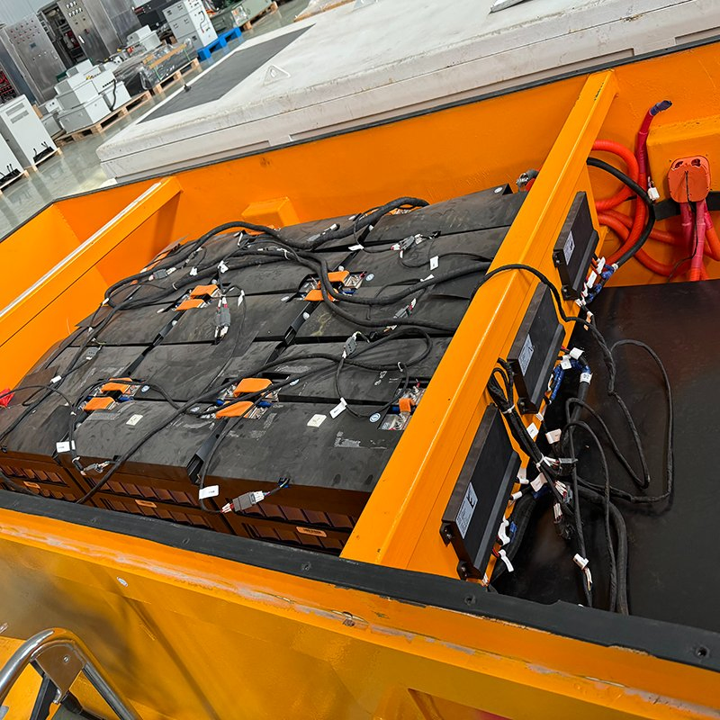 بطارية ليثيوم للرافعة الشوكية عالية الأمان 24V 48V 72V 80V 200ah 400ah 600ah