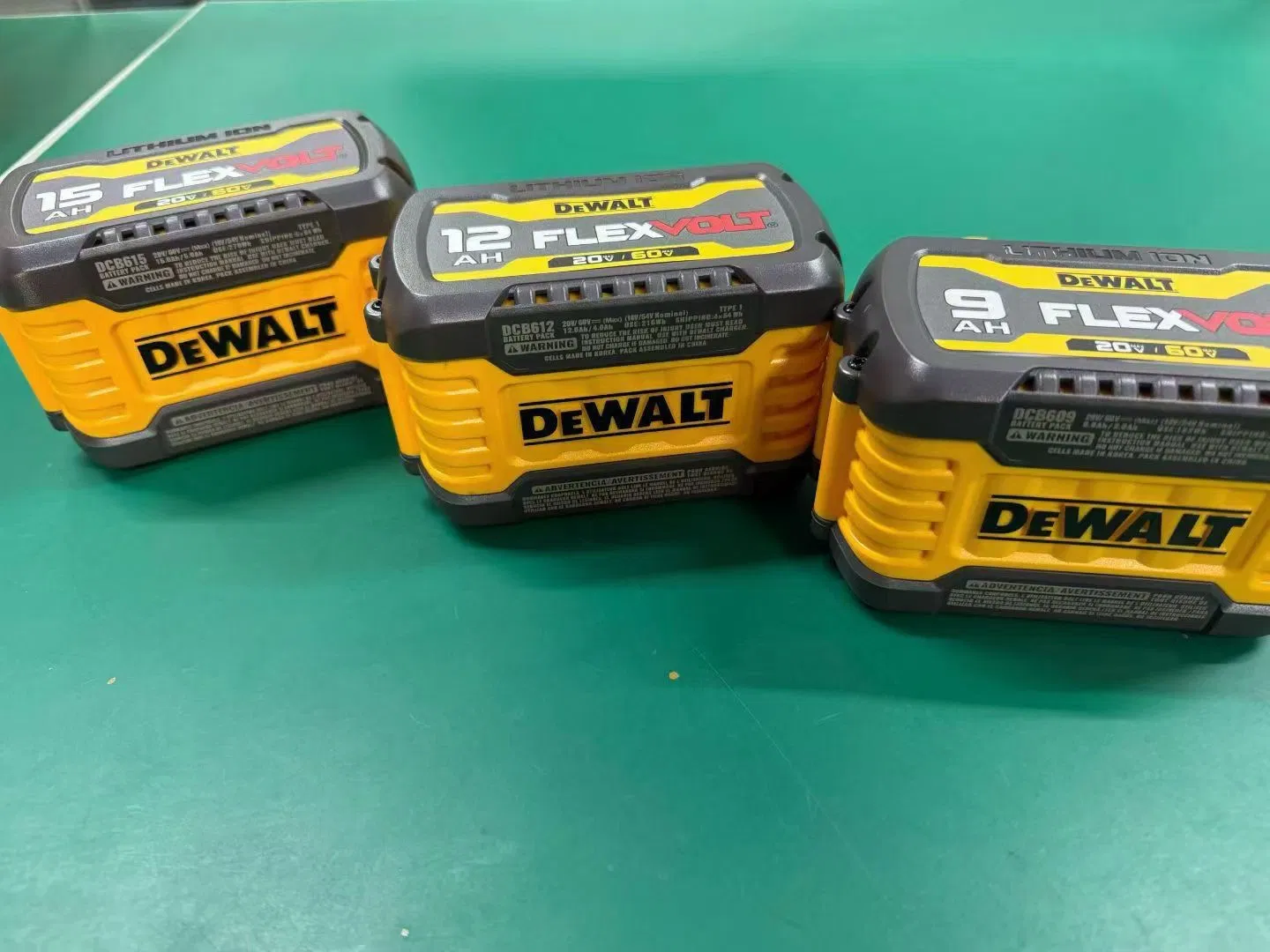 بطارية ليثيوم أيون عالية السعة 20V 60V 9.0ah لأدوات الطاقة من ديوالت