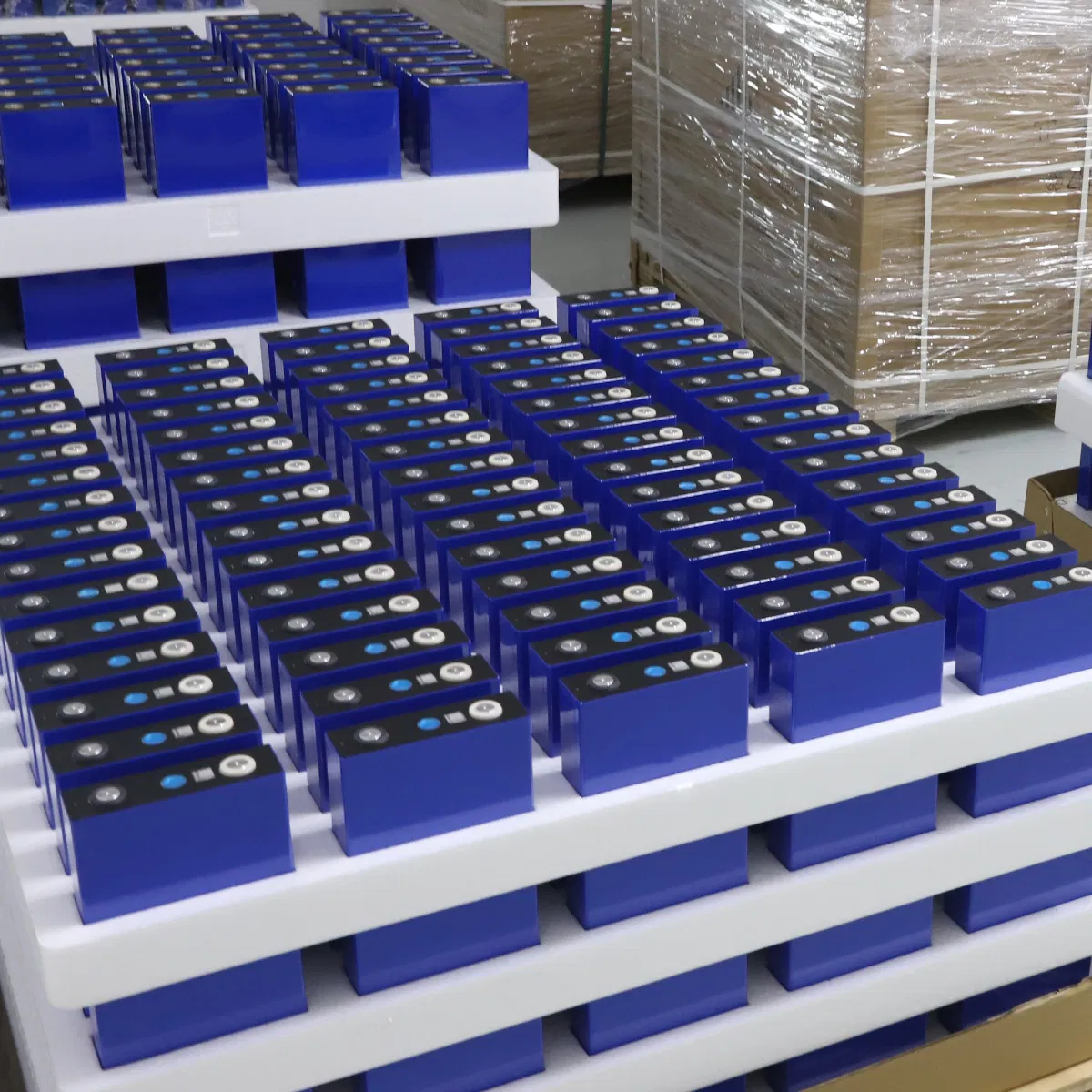 دين 8 12.8V 172ah LiFePO4 بطارية ليثيوم أيون 12V 170ah 175ah للمركبات الترفيهية إيفينيتي فيات مرسيدس بنز فولكس فاجن دوكاتو منزل متنقل بطارية تحت المقعد
