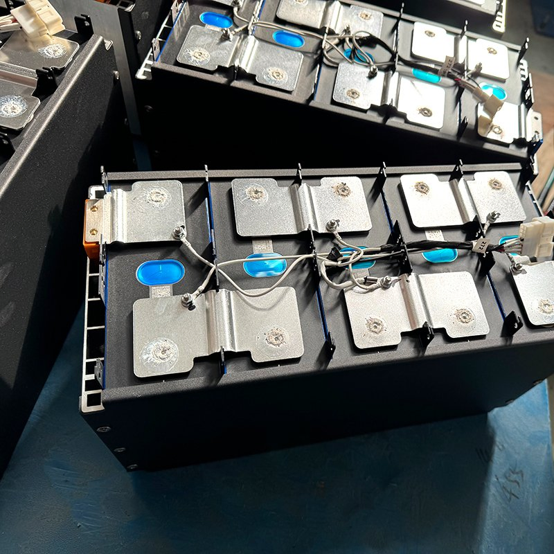 بطارية ليثيوم للرافعة الشوكية عالية الأمان 24V 48V 72V 80V 200ah 400ah 600ah