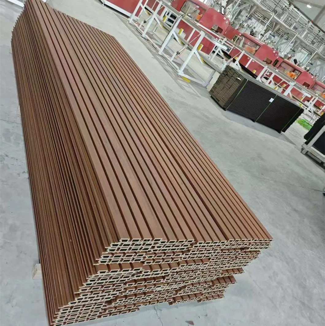 Exterior Panel Wall Co-Extrusion Slatted Shape Composite Outdoor WPC Wall Cladding