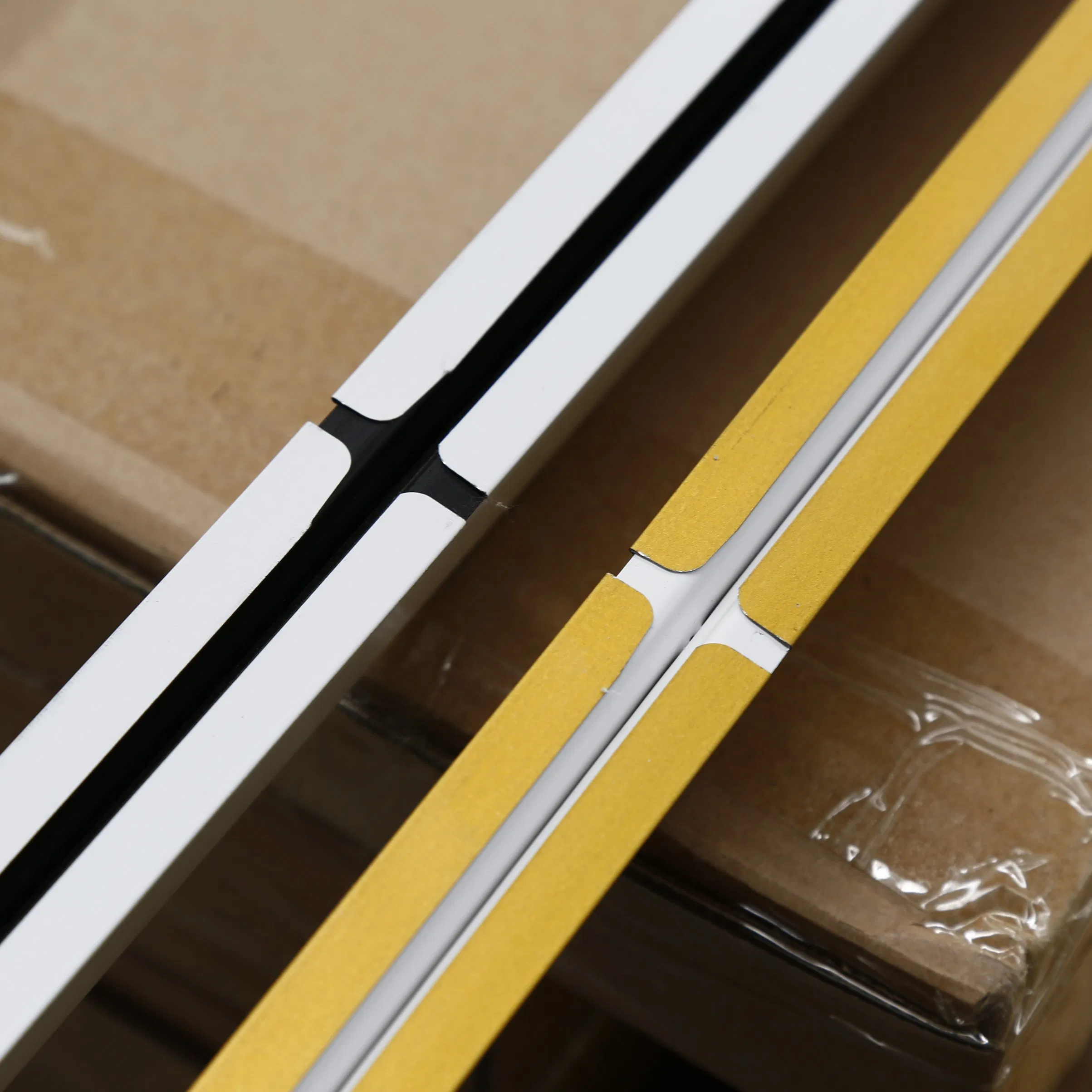 Systems for Ceiling Suspension Suspension for Ceiling