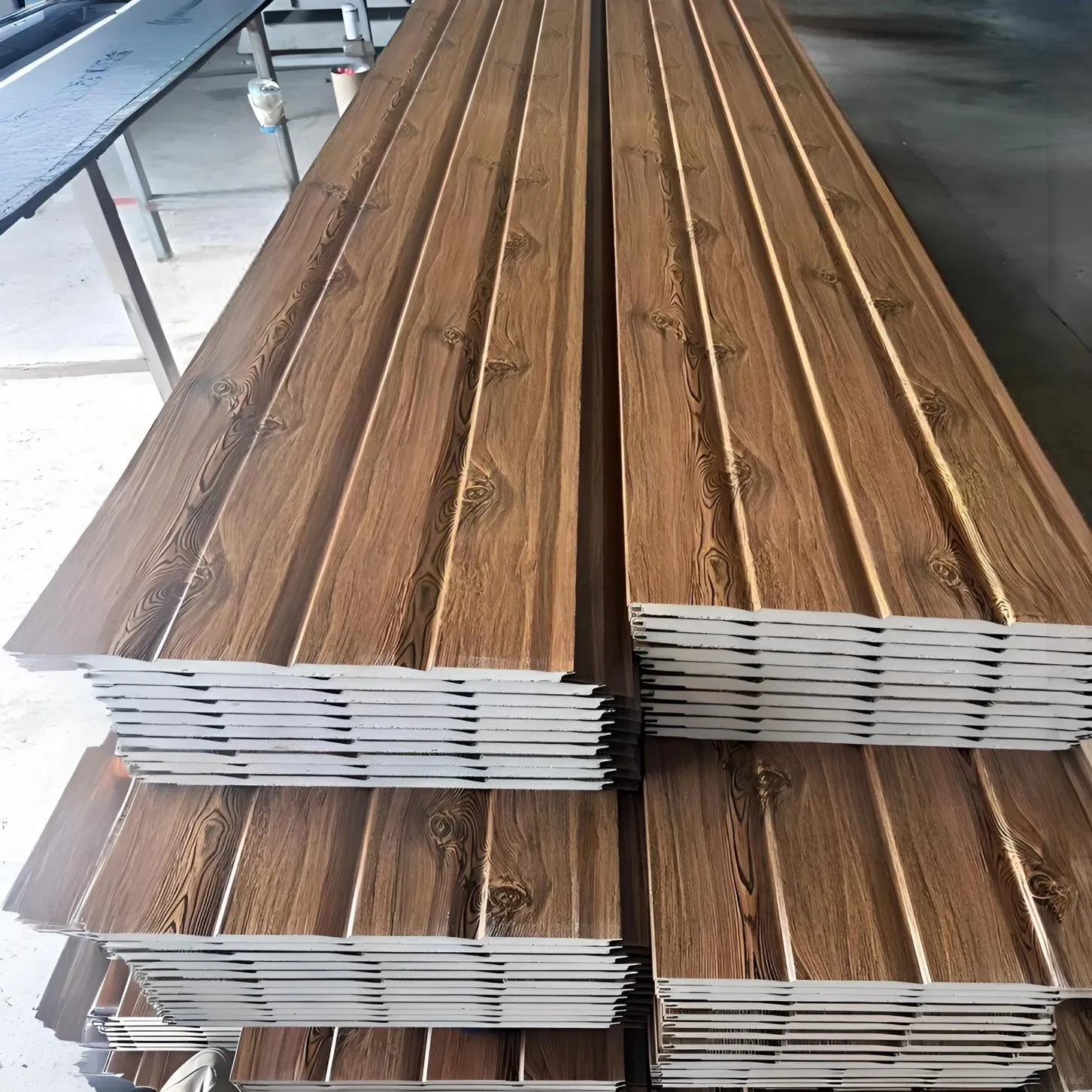 Wholesale Chinese New Waterproof Thermal Isulation Exterior Wall Cladding 3D Decorative Sandwich Wall Panel Construction &amp; Decoration Building Material