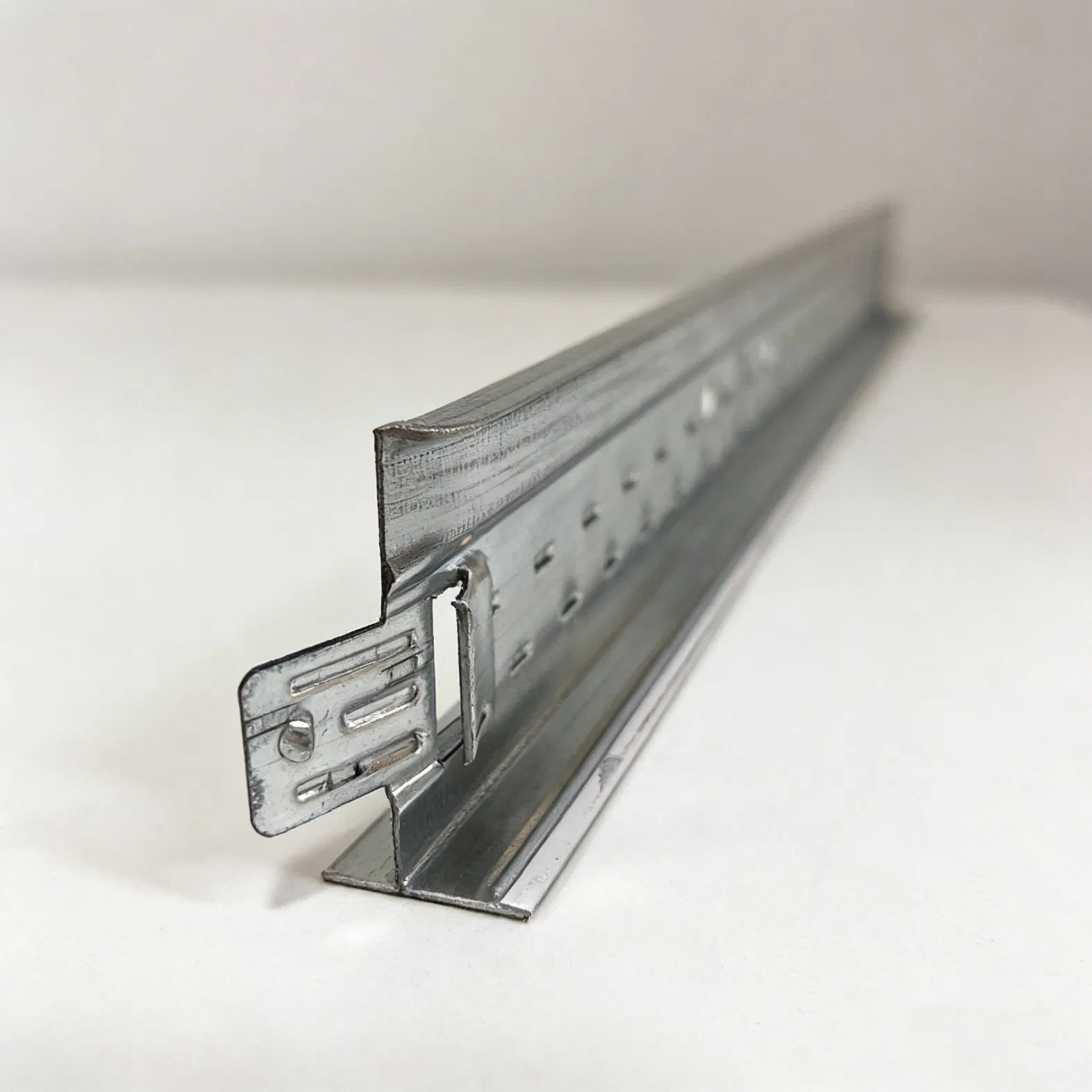 Premium Liansheng Ceiling T Grid System for Mineral Fiber Panels