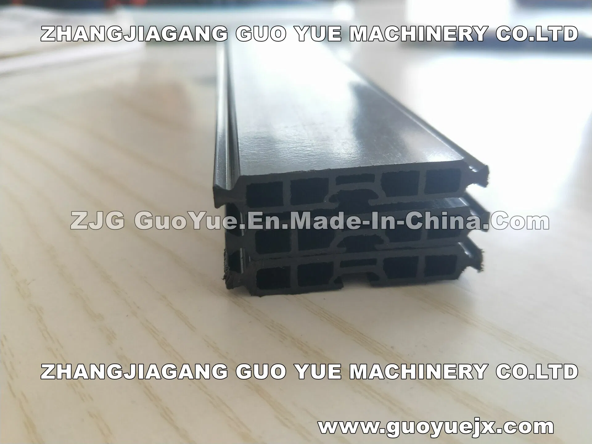 Insulation Material for Glass Curtain Wall