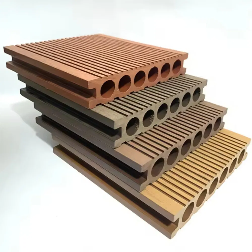 Wooden Grain Exterior Decking Outdoor Flooring WPC Composite Material