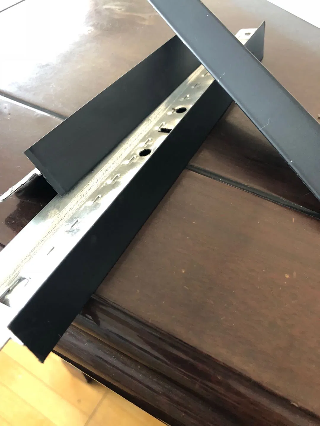 T-Bar for Ceiling Suspended System Main Cross Tee