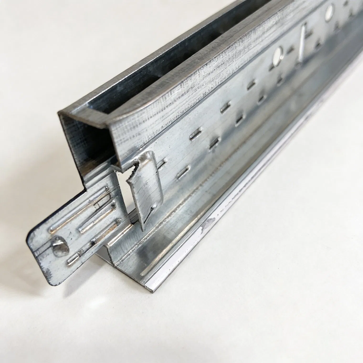 Premium Galvanized Steel T Grid T-Bar System for Ceiling Installations