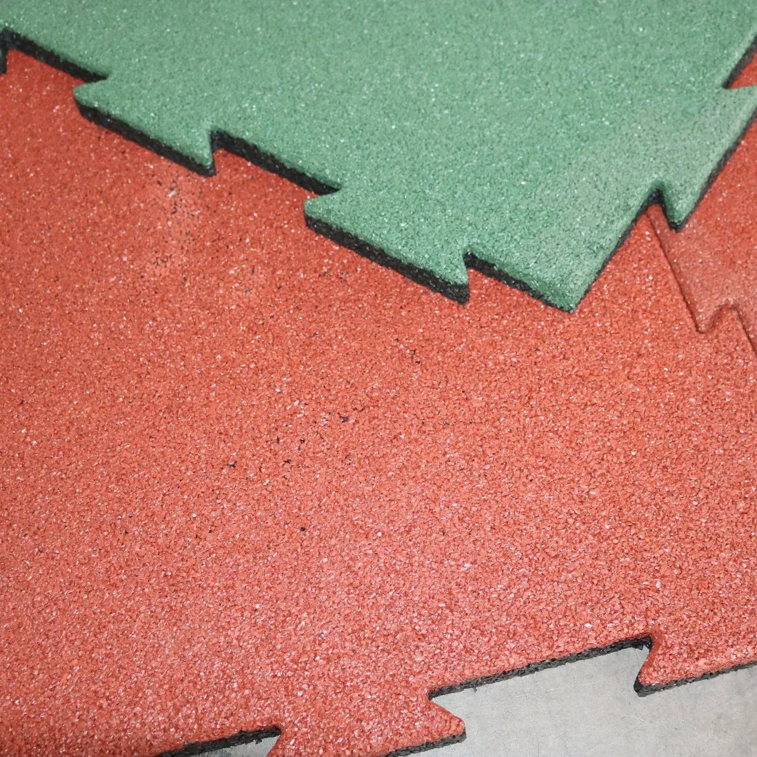 Interlocking Outdoor Playground Rubber Floor