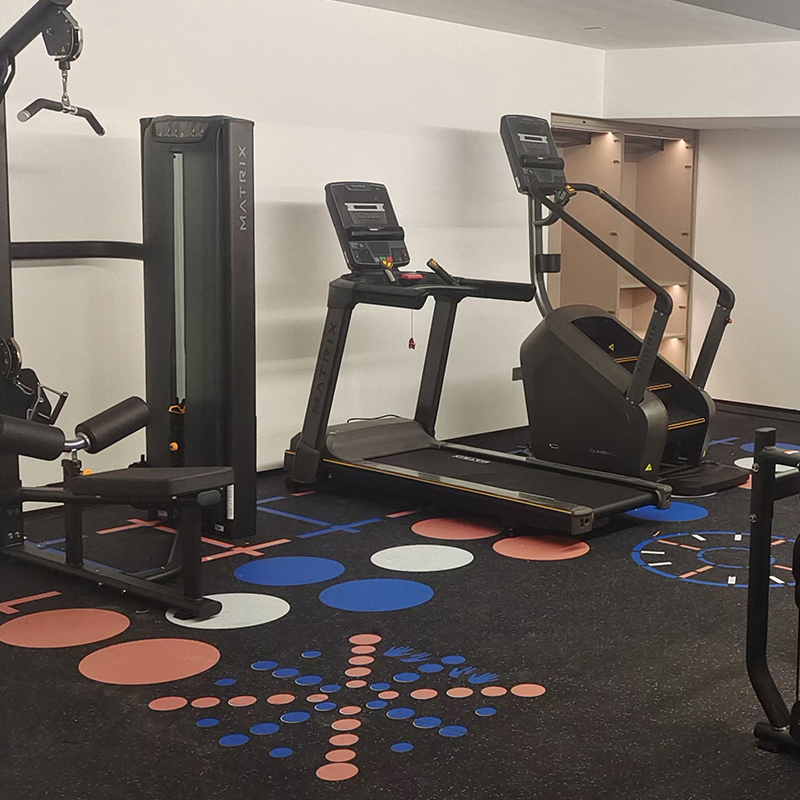 Cheap Cross Fitness Gym Rubber Flooring Rolls Tiles Sports Rubber Mat Fitness Floor for Gym/School/Training Center/Playground/Supermarket