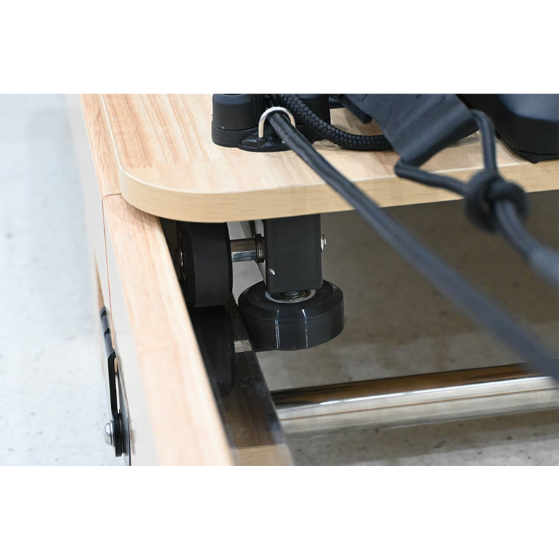 Home and Pilates Studio Yoga Training Equipment, Professional Wooden Foldable Pilates Reformer