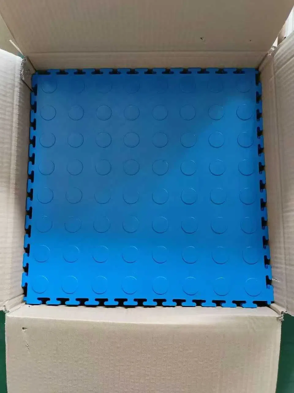 Durable High Load PVC Interlocking Tiles for Industrial Floors