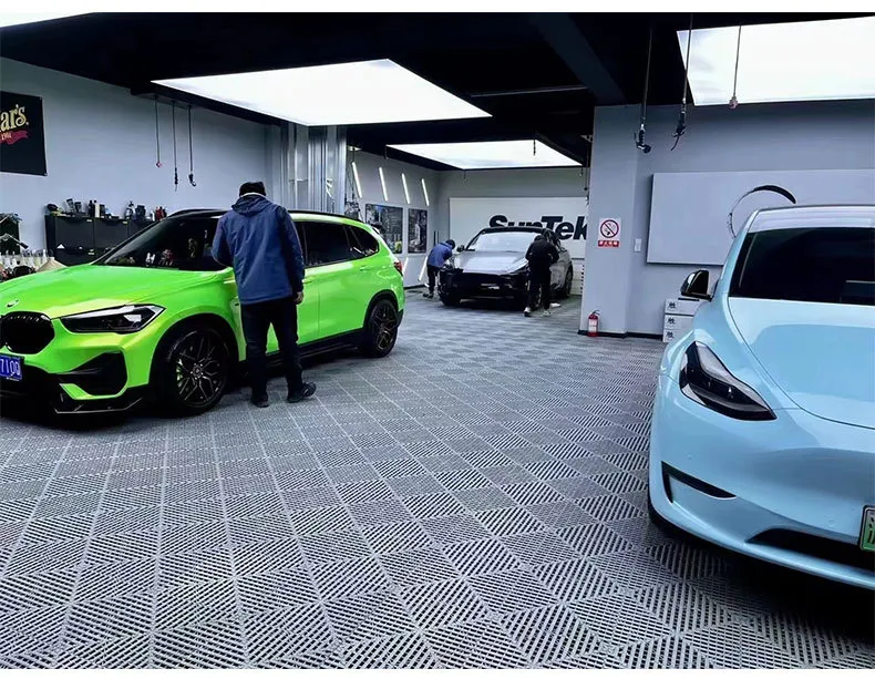 Floor Tile Detail 12