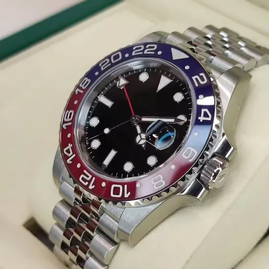 Professional Gmt Dual Time Watch for Travelers with Tracking Patent