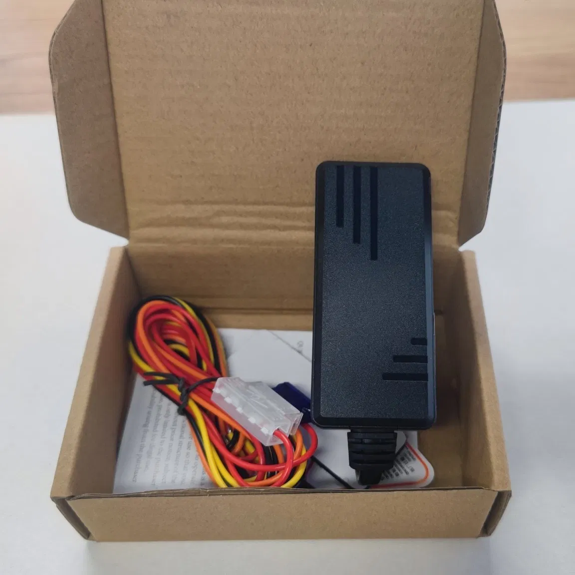 Chinese Top Factory GPS Tracker Remote Control Car Real Time Tracking Device