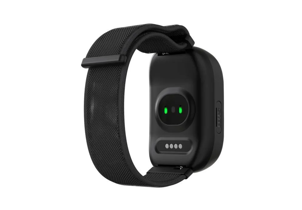 Smartwatch for Elderly Health with Integrated GPS Tracking Device