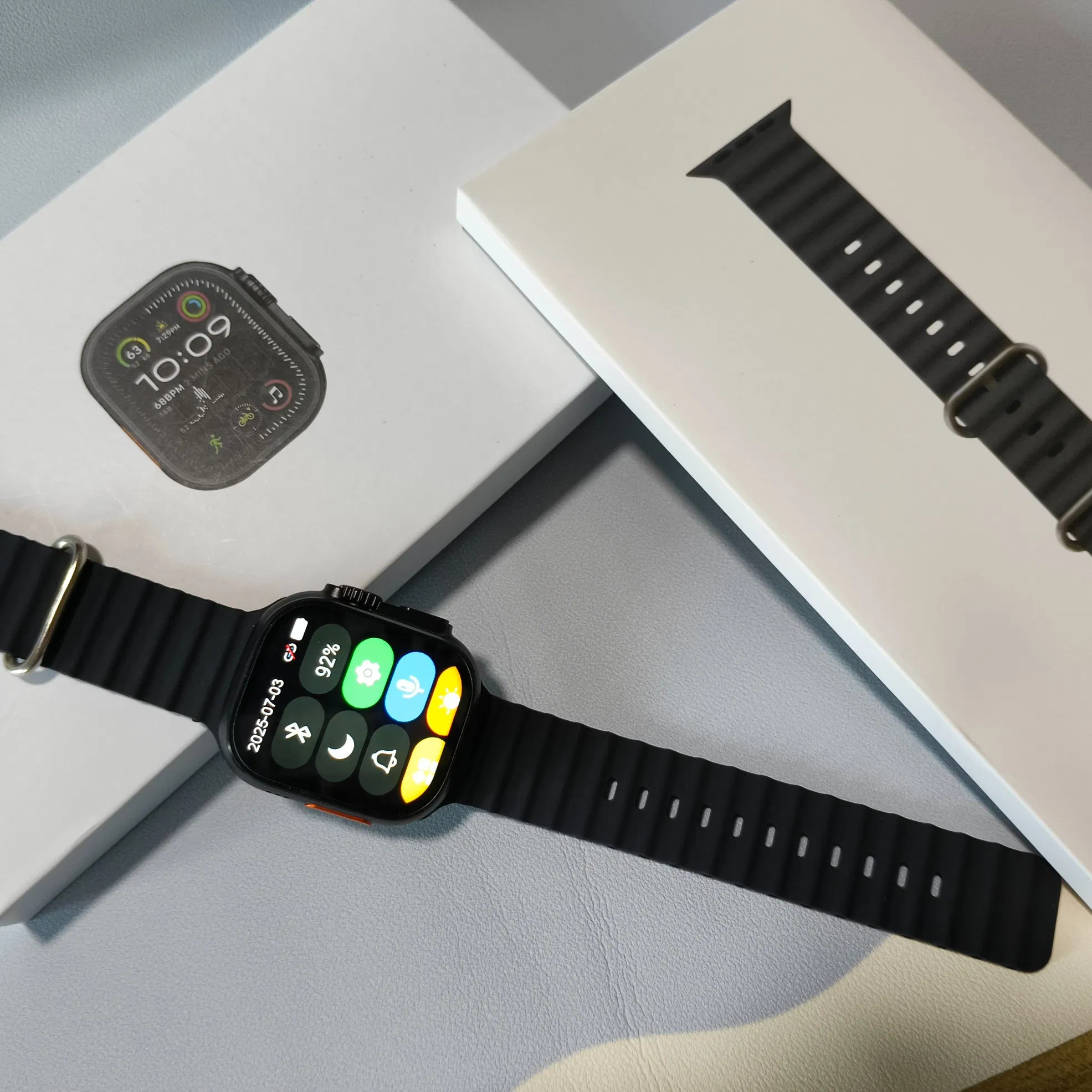 1: 1 Precise Replica Ultra 2 Dynamic Island Supporting Simultaneous Blood Pressure Oxygen and Smartwatch Heart Rate &amp; ECG Monitoring and Other Functions