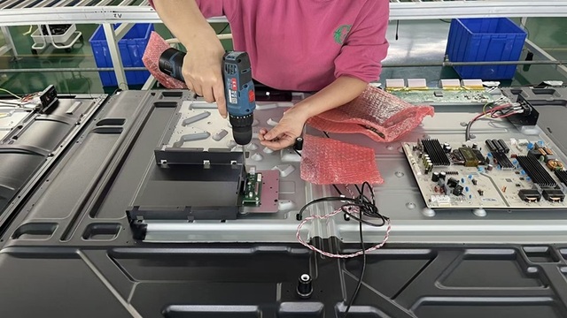 TC Health personal safety smart wearable device product 4