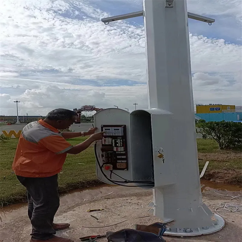 Lifting System Light Pole