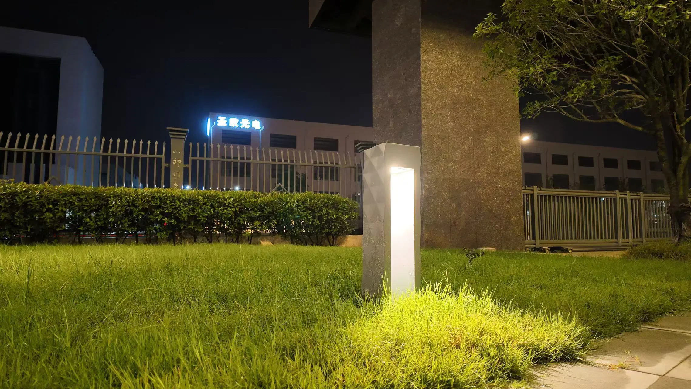 Sensor Lamp 500W Street Light Garden Pole Wall Outdoor CCTV Camera LED Streetlights 40W Lighting Solar Power