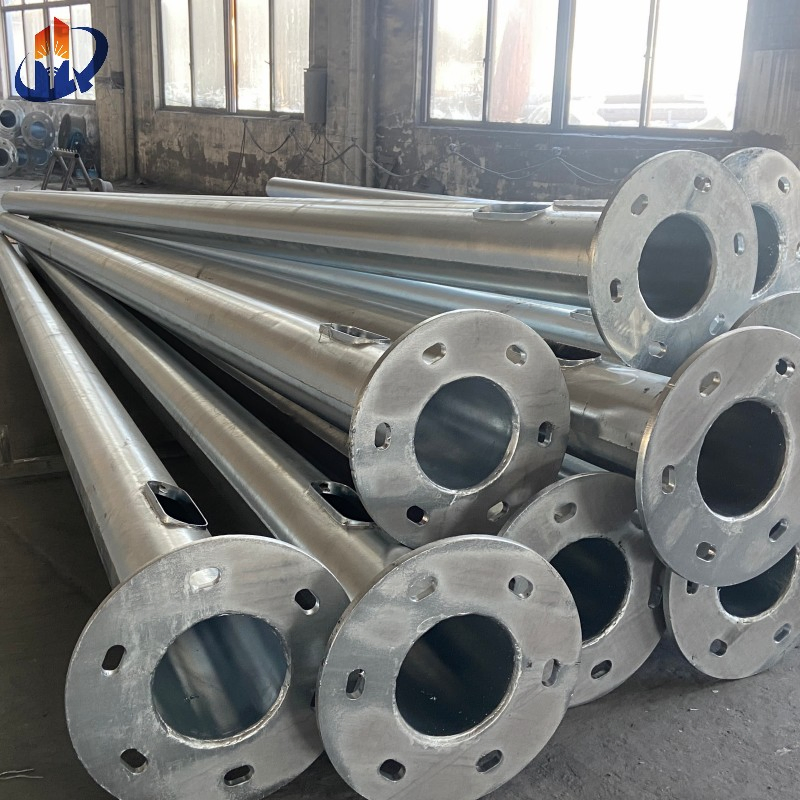 Hot DIP Galvanized Q235 Steel Street Lighting Pole Parking Lot Light Pole