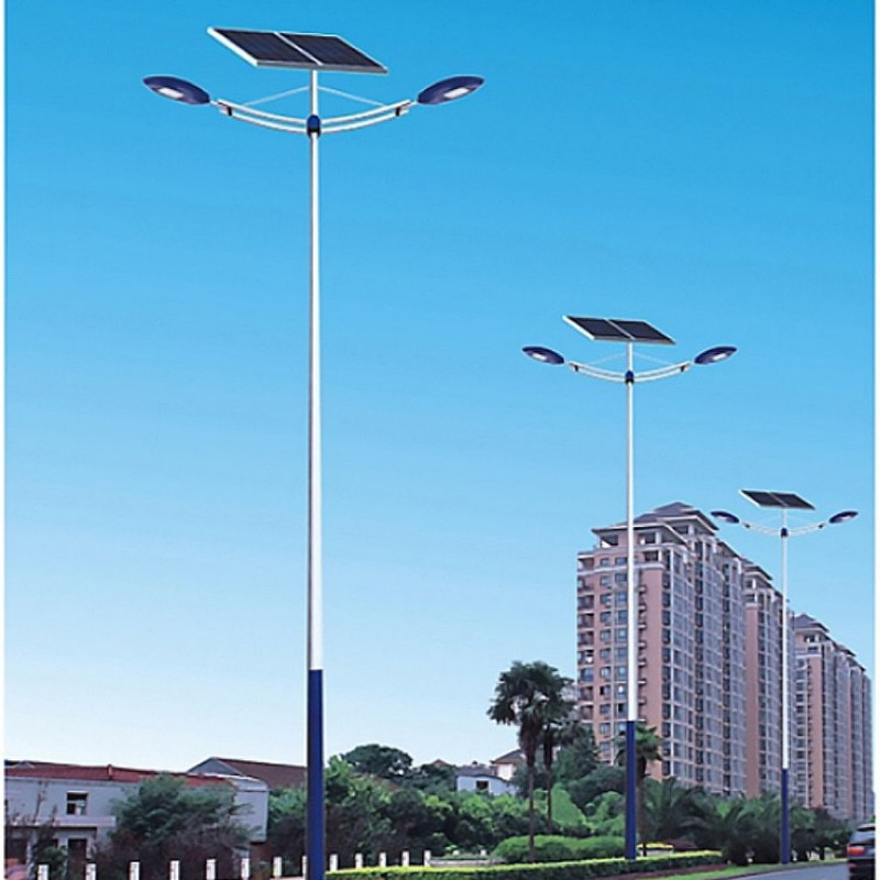 Outdoor Lighting Solution: 100W LED Solar Street Light for Roads